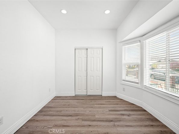 530 W 43rd, Los Angeles CA 90037