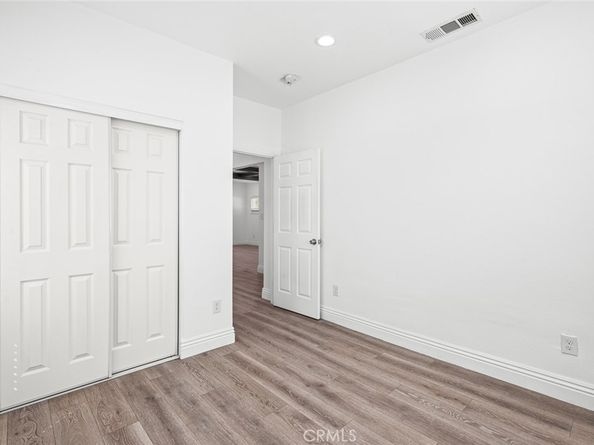 530 W 43rd, Los Angeles CA 90037