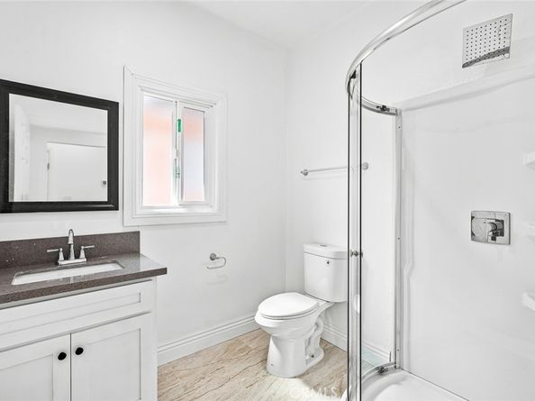 530 W 43rd, Los Angeles CA 90037