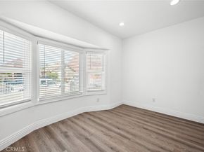 530 W 43rd, Los Angeles CA 90037