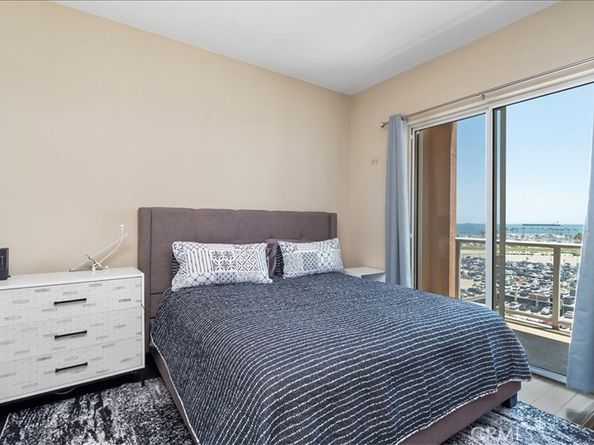 488 E Ocean 708, Long Beach CA 90802