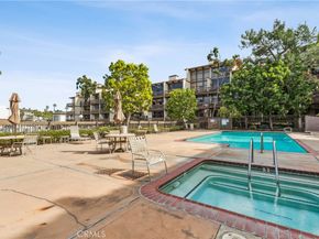 8212 Marina Pacifica N, Long Beach CA 90803
