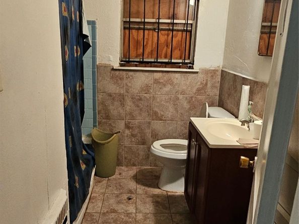 5703 Belneath Street, Houston TX 77033