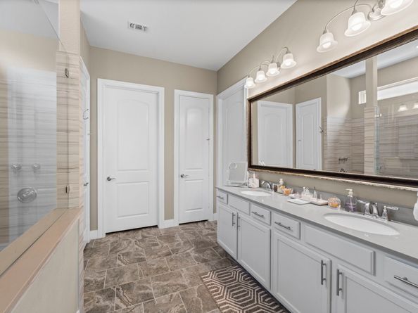 129 Highland Drive, The Woodlands TX 77382