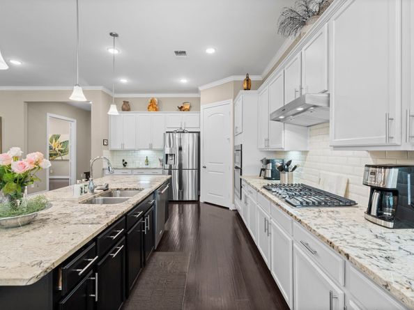 129 Highland Drive, The Woodlands TX 77382