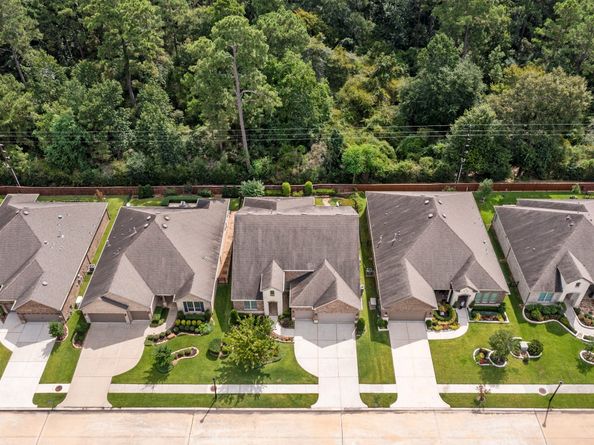 129 Highland Drive, The Woodlands TX 77382