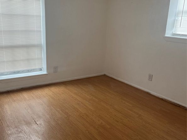 1220 Shadowdale Drive 17, Houston TX 77043