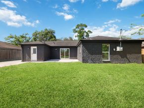 5635 Cartagena Street, Houston TX 77035