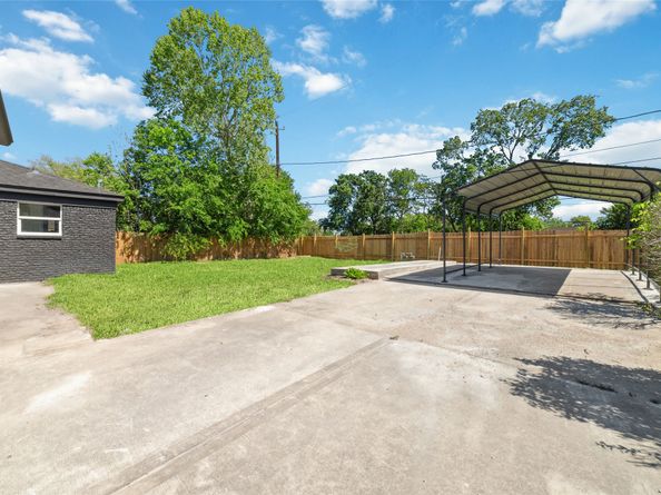 5635 Cartagena Street, Houston TX 77035