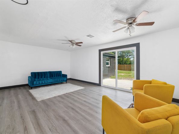 5635 Cartagena Street, Houston TX 77035