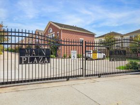 11315 South Main Street 1205, Houston TX 77025