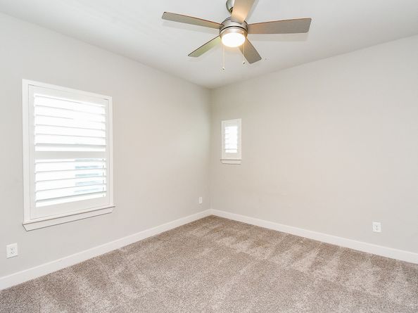 86 S Waterbridge Drive, Tomball TX 77375