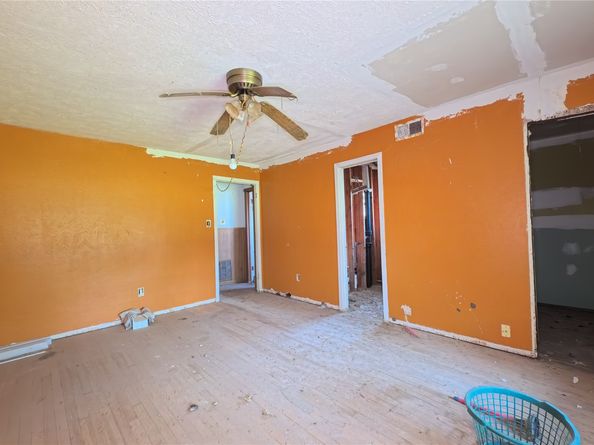4311 Brookfield Drive, Houston TX 77045