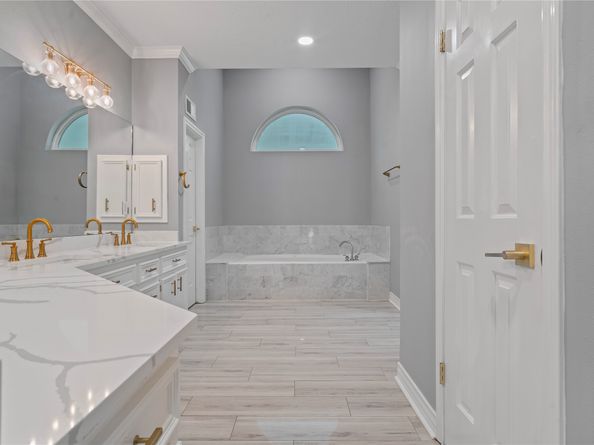 1806 Quiet Country Court, Kingwood TX 77345