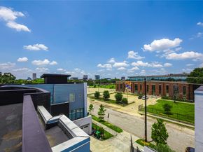 2007 Eagle Street, Houston TX 77004