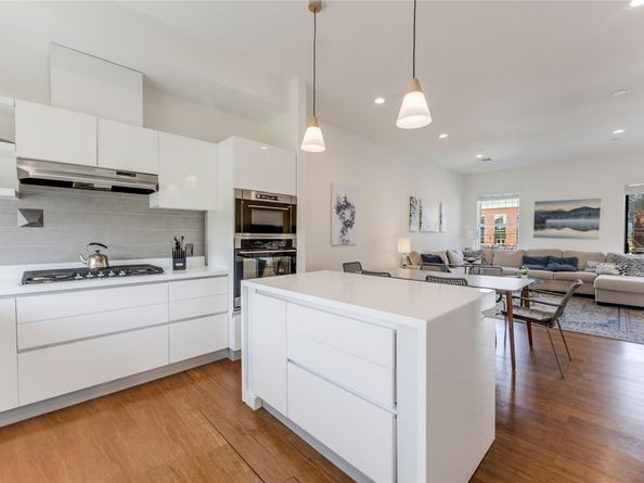 2007 Eagle Street, Houston TX 77004