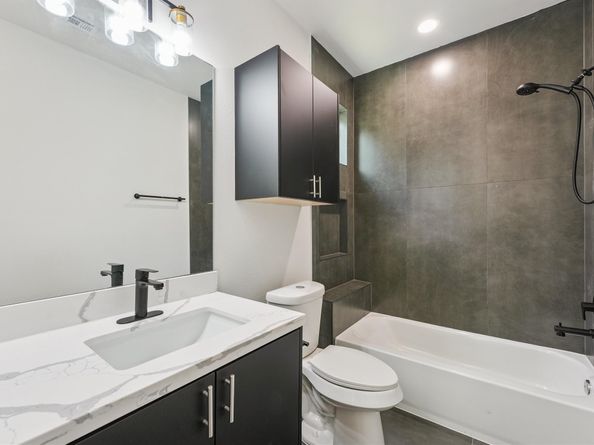 3502 Saltus Street, Houston TX 77003