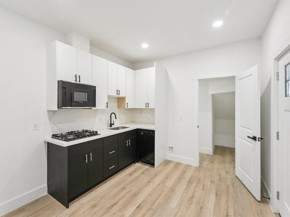 3502 Saltus Street, Houston TX 77003