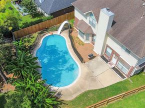 3015 Signal Hill Drive, Friendswood TX 77546