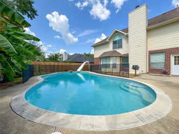 3015 Signal Hill Drive