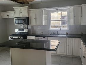 6601 Park Lane, Houston TX 77023