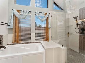 1926 Mosa Creek Court, Houston TX 77017