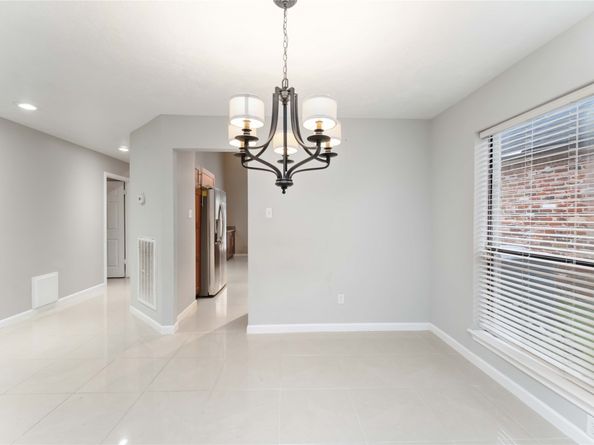 1926 Mosa Creek Court, Houston TX 77017