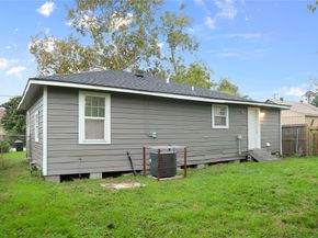 611 93rd Street, Houston TX 77012