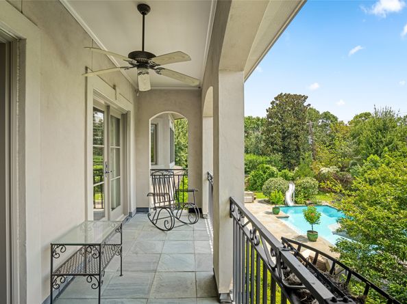 4 Glendenning Lane, Houston TX 77024