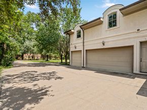 4 Glendenning Lane, Houston TX 77024