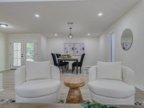 10303 Chevy Chase Drive, Houston TX 77042
