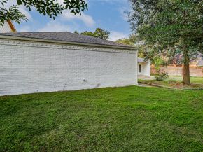 10303 Chevy Chase Drive, Houston TX 77042