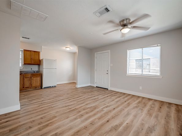 8814 Manus Street 111, Houston TX 77093