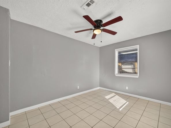 8814 Manus Street 111, Houston TX 77093