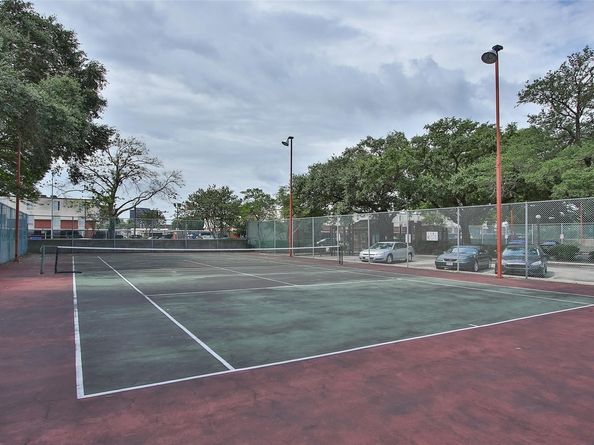 7510 Hornwood Drive 1305, Houston TX 77036