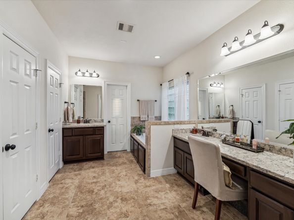 14627 Golden Appaloosa Circle, Houston TX 77044