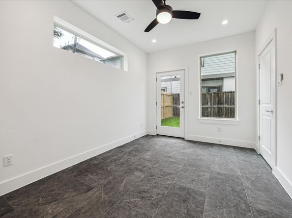 1609 Roy Street, Houston TX 77007
