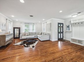7227 Shavelson Street, Houston TX 77055