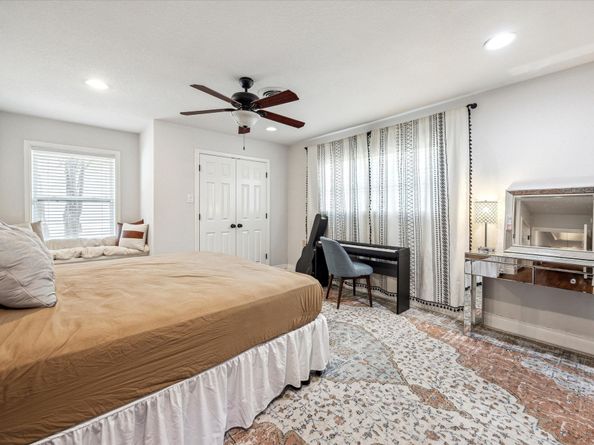 7227 Shavelson Street, Houston TX 77055