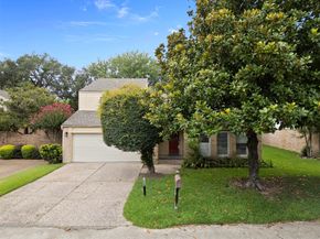 310 W Fair Harbor Lane, Houston TX 77079