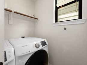 1353 Studer Street, Houston TX 77007