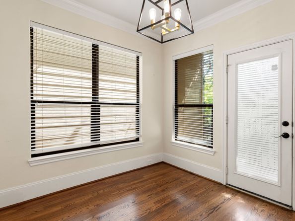 1353 Studer Street, Houston TX 77007