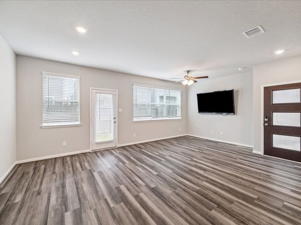 5502 Cuerta Street, Houston TX 77023