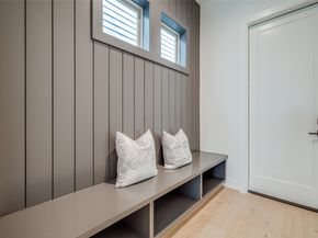 2213 WHITNEY Street, Houston TX 77006