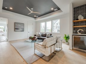 2213 WHITNEY Street, Houston TX 77006