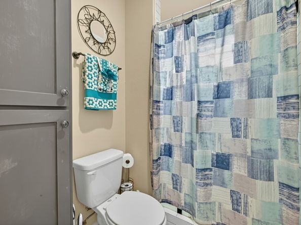 6906 Mcwilliams Drive, Houston TX 77091