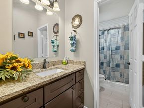 6906 Mcwilliams Drive, Houston TX 77091