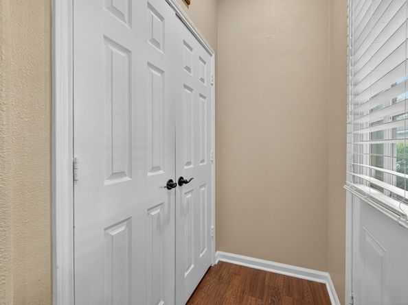 6906 Mcwilliams Drive, Houston TX 77091