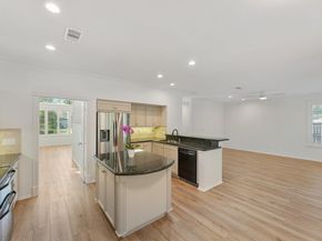 26 Lucky Leaf Court, The Woodlands TX 77381