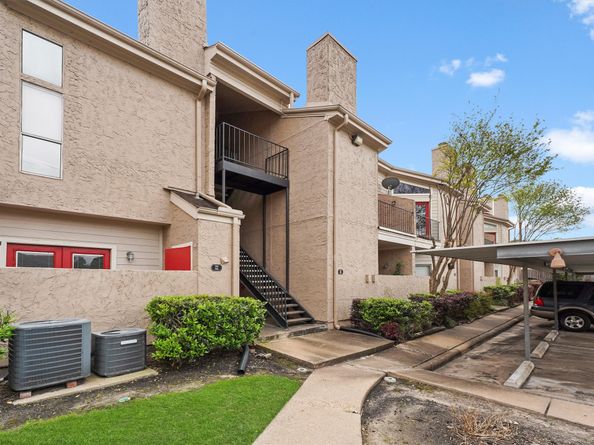 10855 Meadowglen Lane 729, Houston TX 77042